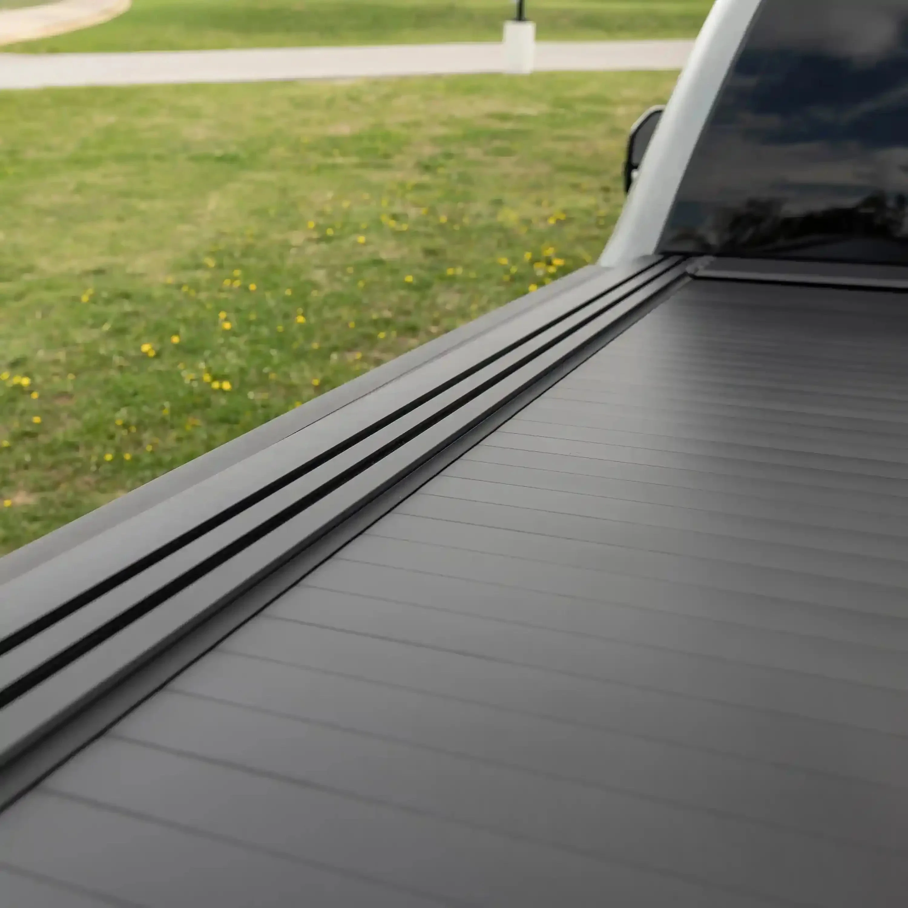 2020-2026 Chevy Silverado / GMC Sierra 2500 Retractable Tonneau Cover - Image 6