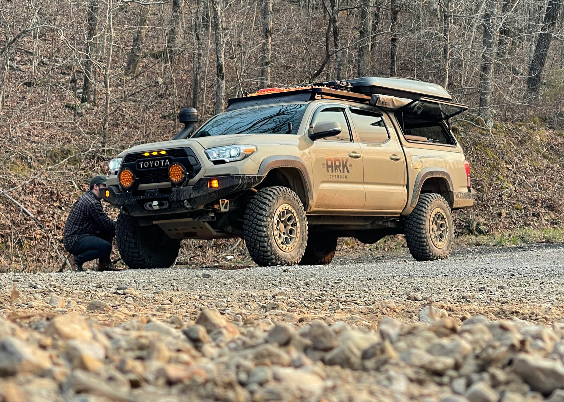 PATHFINDER - 9" PROWLR Driving Light [AMBER] - Image 3