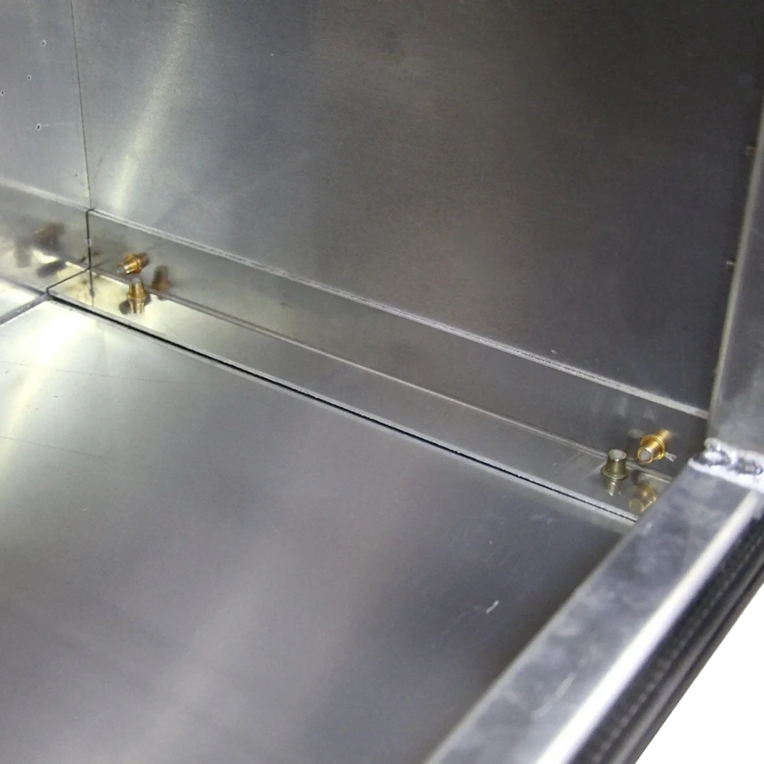 Barn Door Aluminum Underbody Tool Box - Image 6